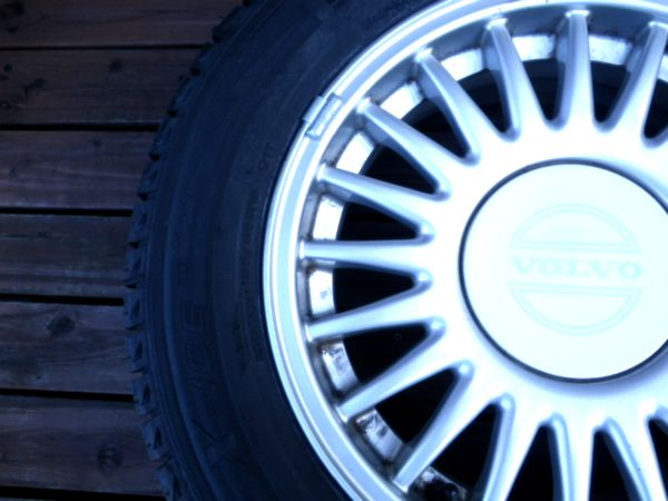 VOLVO純正 ARIES 15インチ ホイール・スタッドレスタイヤ 4本セット ボルボ アルミホイール＆スタッドレスタイヤ （13） 純正 ARIES